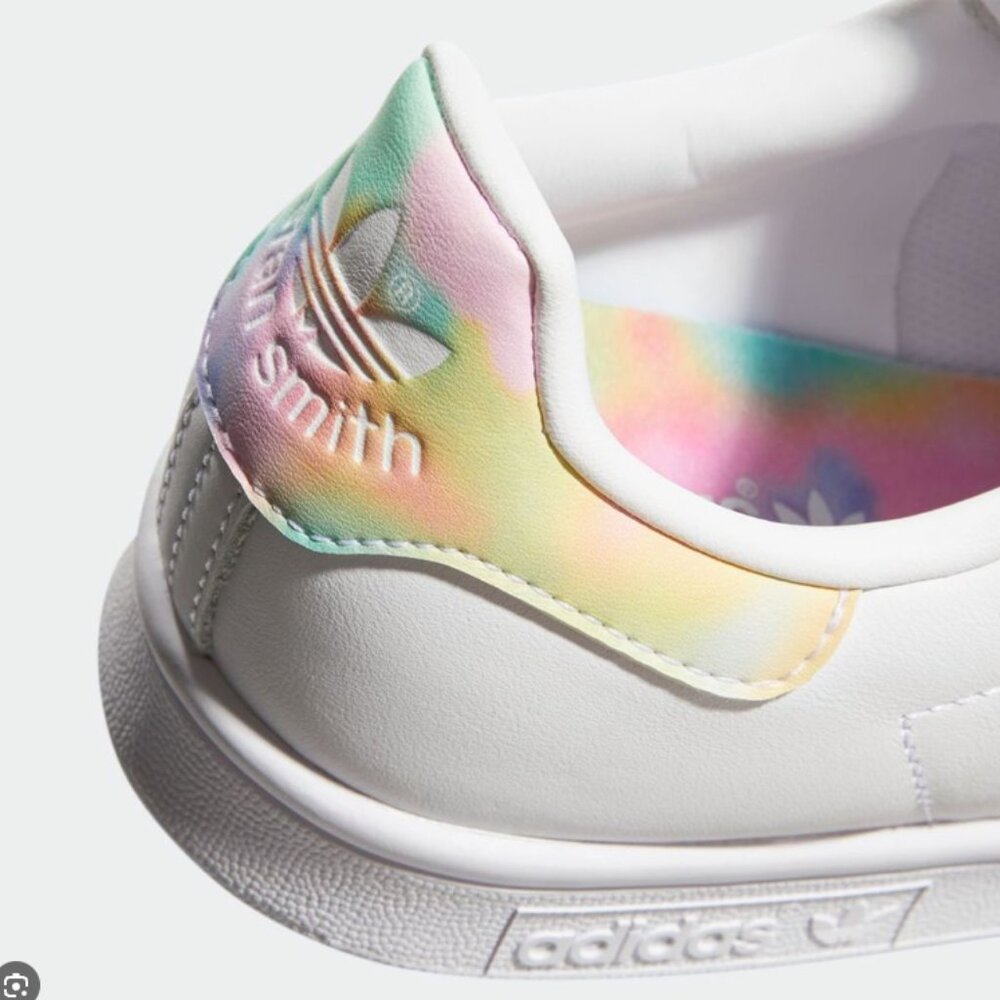 Tye dye ladies Stan Smiths